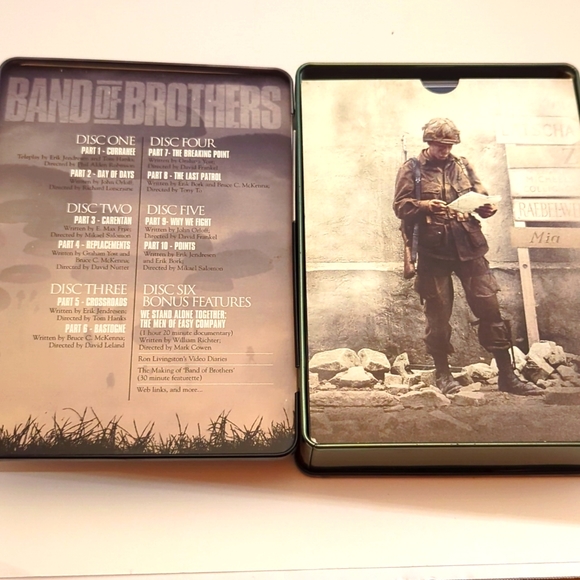 Band Of Brothers 6 Blue Ray Disc DVD Set in a  Collectable Metal Tin - Picture 4 of 10